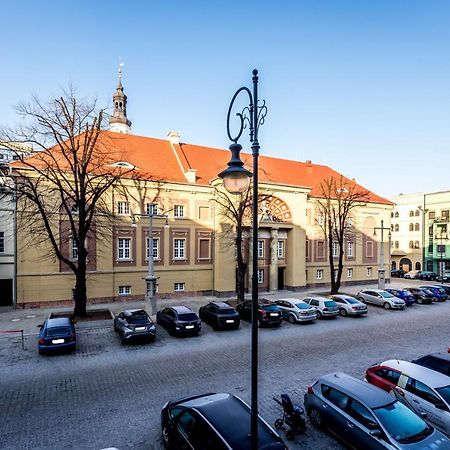 Theatre Apartment - Apartament Przy Rynku W Glogowie 外观 照片